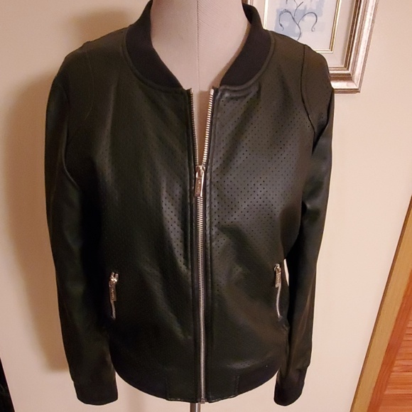 Calvin Klein jacket - Picture 8 of 8